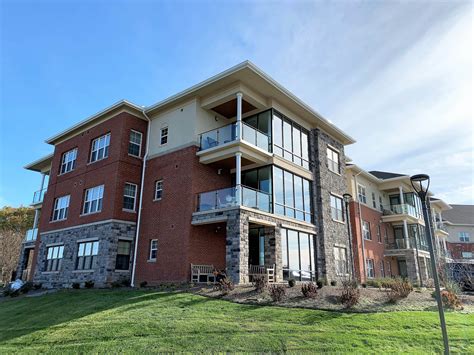 Woodcrest Villa complex adds Ferric railings to apartment balconies - HDI International