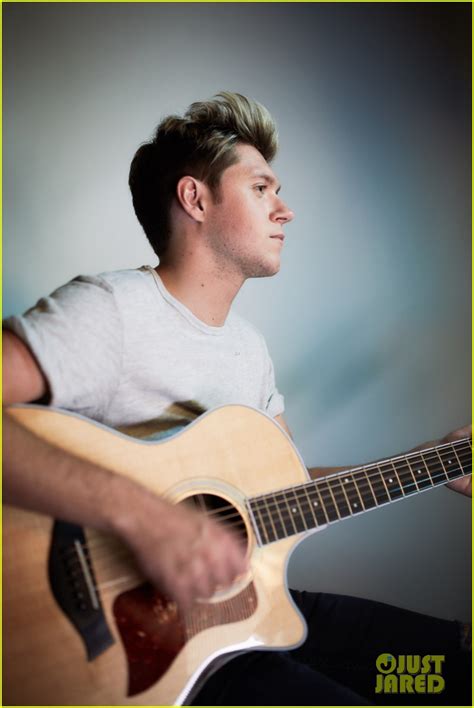 Niall Horan Debuts Solo Single This Town Full Song Lyrics