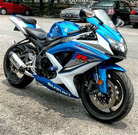 Motorcycles Bikers And More Suzuki Gsxr Suzuki Motorcycle Super Bikes