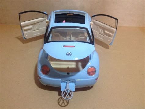 Modelo Volkswagen Beetle Para Barbie Bs 700000 Coches De Barbie