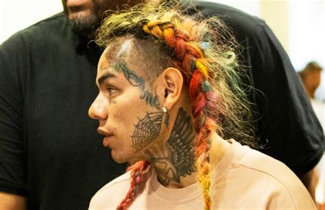 Tekashi 6ix9ine Debuts New Look No More Rainbow Hair