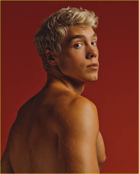 Model Derek Chadwick Comes Out As Gay Photo 4119913 Magazine