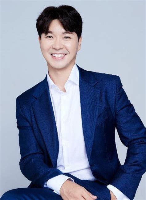 Park soo hong is a south korean comedian and presenter. 박수홍 친형 횡령 논란 사실일까? - MTOP