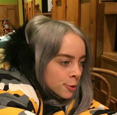 After the clip was tweeted by mtv news and others, it gained popularity as a reaction video and reaction image online, primarily on twitter. Pin by thankyounext on Billie Eilish | Billie eilish ...