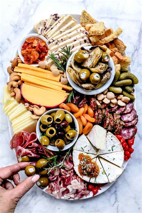 A pretty charcuterie platter always racks up the likes on instagram! How to Make an Instagram-Worthy Charcuterie Board ...