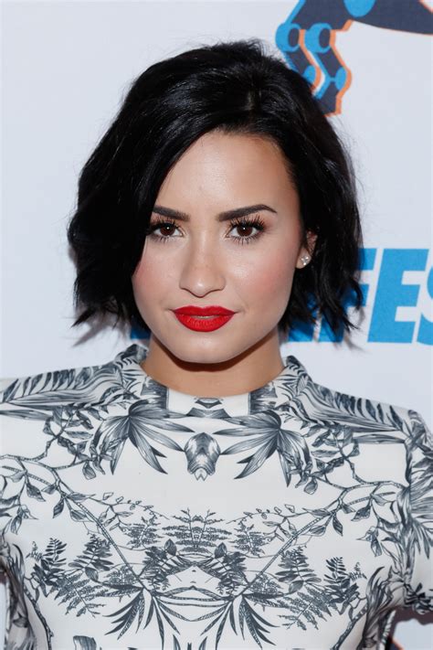 Demi Lovatos Beauty Evolution Teen Vogue