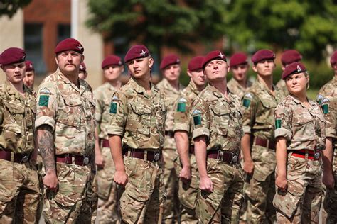 Airborne Soldiers Presented Afghanistan Medals The British Army