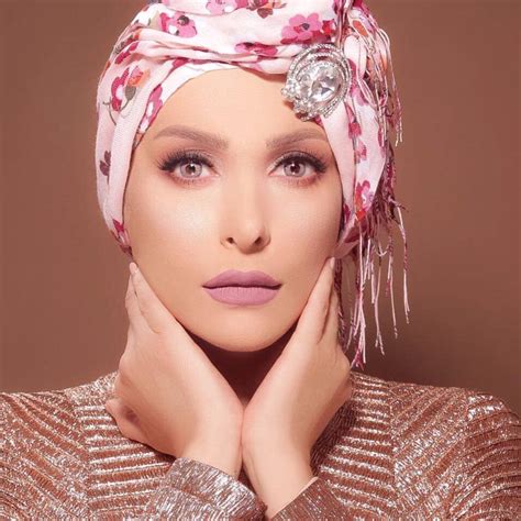 Amal Hijazi Lebanese Pop Star Breaks Retirement With Song For Muhammad