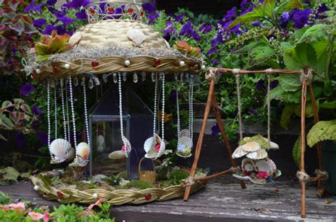 Tons of easy ideas using items you already have around the house! 35 Miracle DIY Miniature Fairy Garden Ideas | HomeMydesign