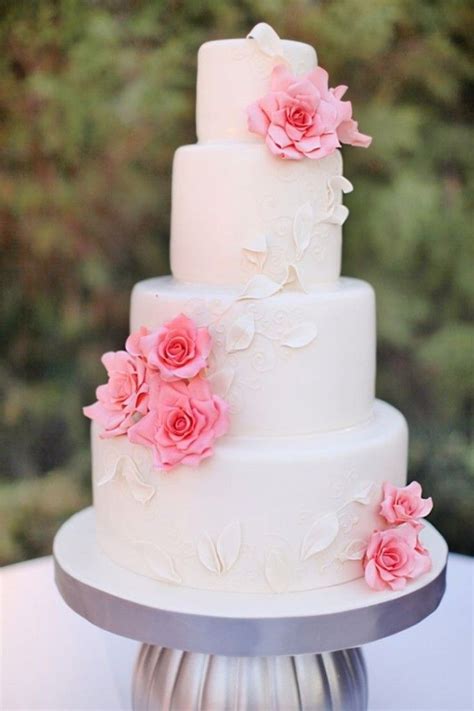27 Pretty Pink Wedding Cakes We Adore Pink