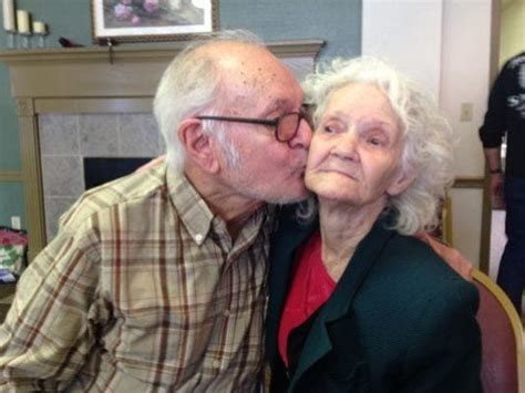 Separated After Birth 73 Year Old Kisses Mom For First Time