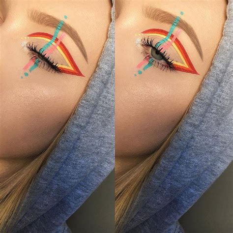The Intricate Winged Eyeliner Is The New Colorful Summer Trend