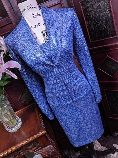 St Johns Knit Suit Patterned Blue With Paillettes St John Knits