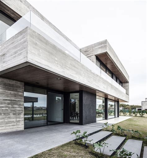 A Modern Concrete House Designed By Remy Architects Gessato