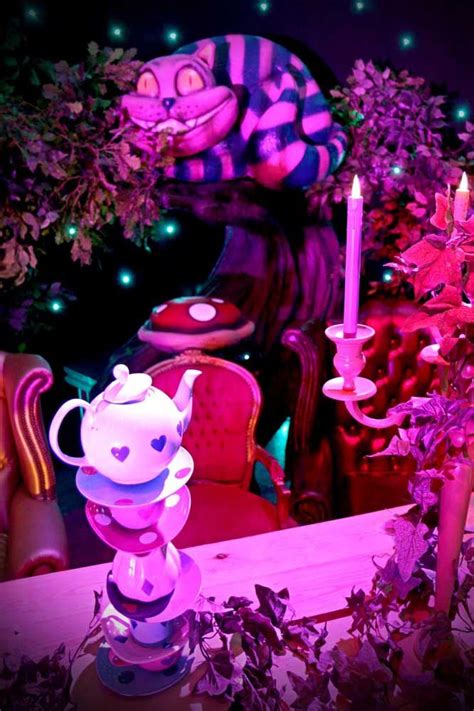 Giant 3d Alice In Wonderland Cheshire Cat Event Prop Hire Theme Ideas