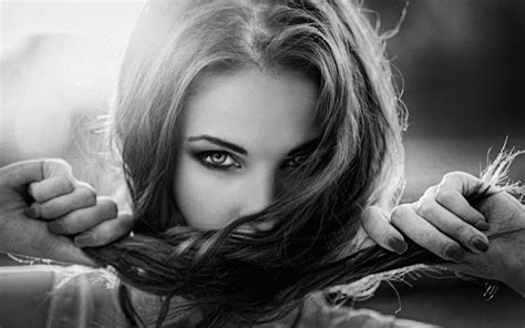Girls Black And White Wallpapers Top Free Girls Black And White