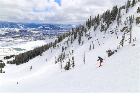 Expert Skiers Unhappy With Jackson Holes Alta Chutes Blasting Proposal