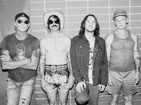 Connect Four Red Hot Chili Peppers Interviewed Features Clash