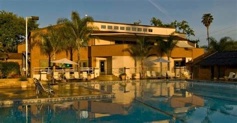 Ojai Valley Athletic Club Opening Hours Price And Opinions