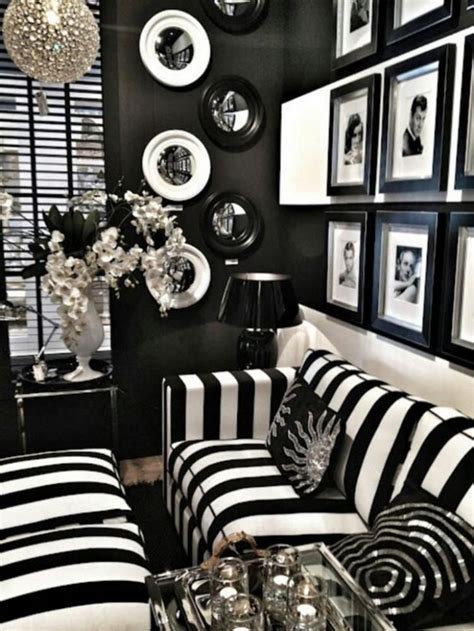 35 Incredible Goth Living Room Ideas For Inspiration Decoração Do