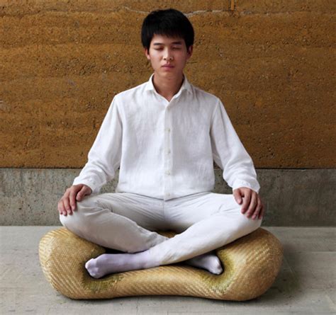The trick behind most active sitting chairs is the angle they give to your pelvis by pushing it. Zen Seating: Meditation Chair Makes Proper Sitting Easy ...