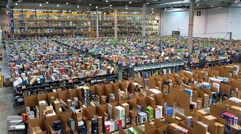 E Commerce Doubles Size Of Us Warehouses Globest