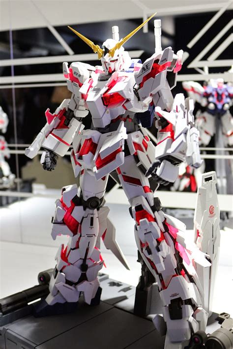 Perfect Grade Unicorn Gundam Accessories And Add Ons Exhibited At