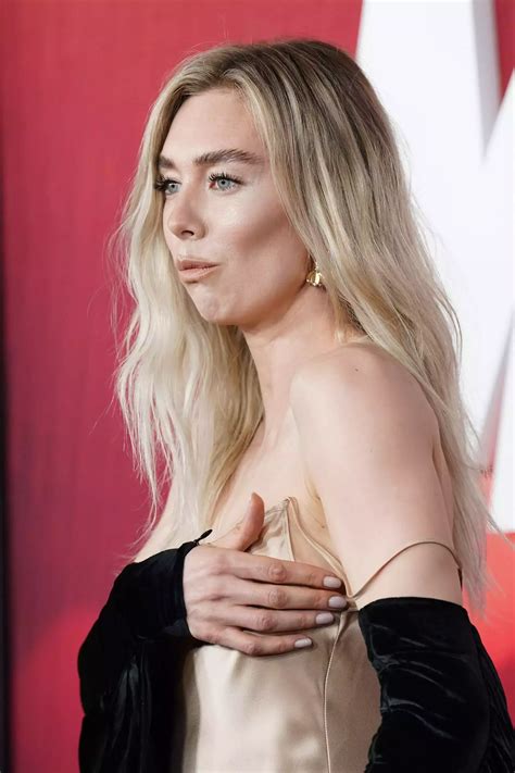 Vanessa Kirby Had A Wardrobe Malfunction At The Mission Impossible