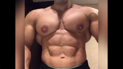 Biggest Muscle Pecs In The World Massive Bodybuilder Flexing His Huge