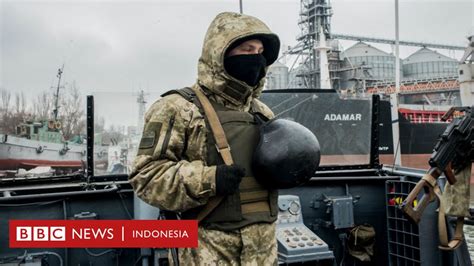 Konflik Ukraina Rusia Poroshenko Desak Nato Kirim Armada Kapal Bbc