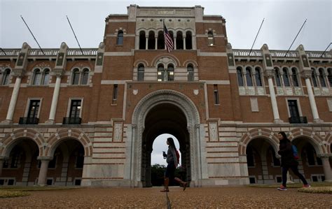 Princeton Review Says These Are The Best Colleges In Texas