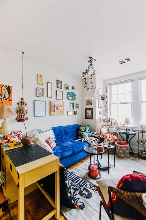 An Artists 450 Square Foot Philly Apartment Proves You Can Be A