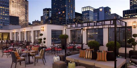 Being on a new york city rooftop gives you this special pleasure of feeling part of the city, inside it, but at a distance, says ray chung, director of design at the johnson studio, the firm behind. 10 New York City Rooftop Bars | SunCity Paradise