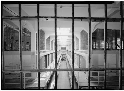 Alcatraz Prison 44 Historic Photos Of Americas Most Notorious Lockup