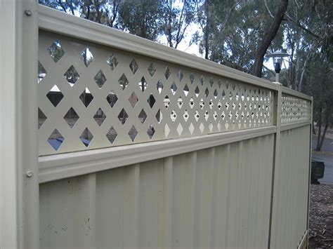 Lattice And Colorbond Extension Bv Fencing Solutions