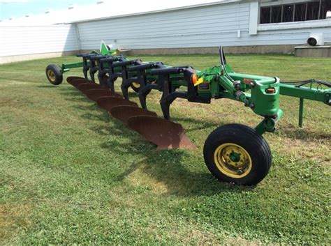 2011 John Deere 3710 Moldboard Plows John Deere Machinefinder