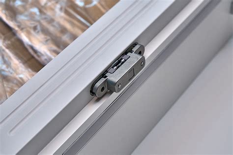 Find out the best cabinet hinges to use for your kitchen remodel project. Types of Cabinet Hinges Explained (with Pictures) - Homenish