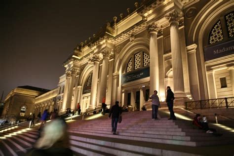 Experience At The Metropolitan Museum Of Art Tour New York City