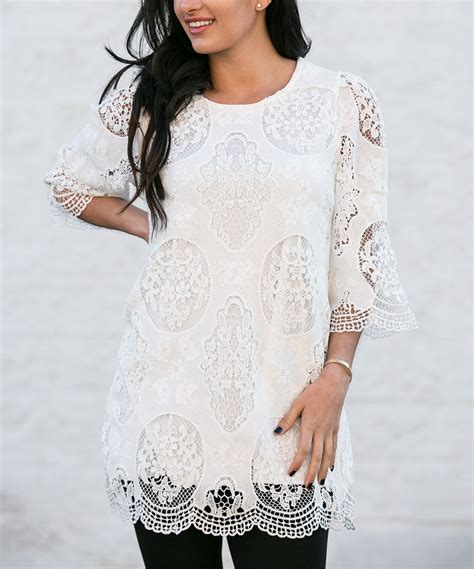 Simply Couture White Lace Scallop Hem Three Quarter Sleeve Top Plus