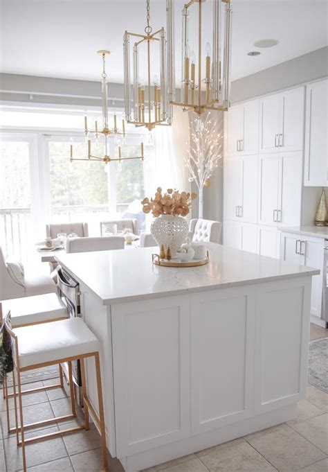 Maybe you would like to learn more about one of these? Elegant Gold and White Christmas Kitchen Decor Ideas ...