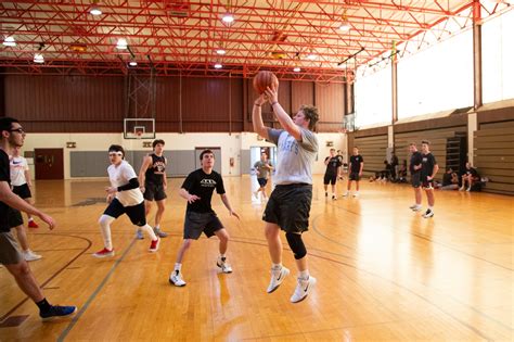 Basketball Tops Intramural Sports With Teams The Hawk Newspaper