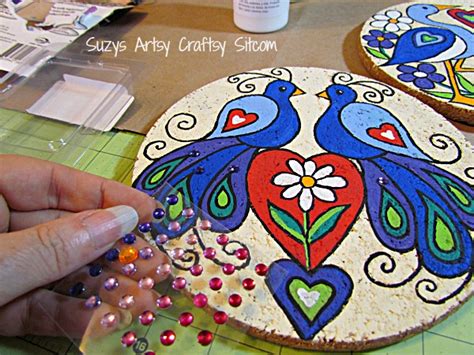 3 Free Folk Art Patterns To Paint