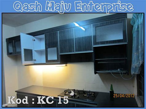 Menahan debu di kabinet dapur. KiTcHeN CaBiNeT (KaBiNeT DaPuR) & ReNoVaTiOnS in JoHoR ...