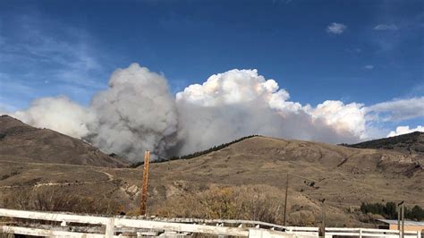 New Evacuations Ordered For East Troublesome Fire In Grand County