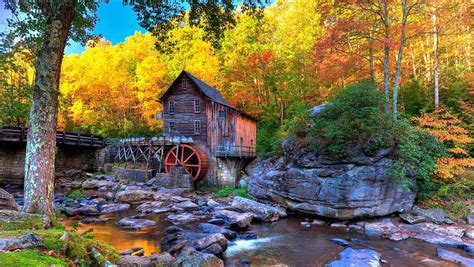 Incredible Fall Foliage Hikes