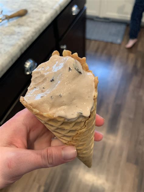 Once it's ready, transfer it to a baking sheet and place in the freezer. Can I Make Ice Cream From Whole Milk - Homemade Ice Cream For The Holidays Wolff S Apple House ...