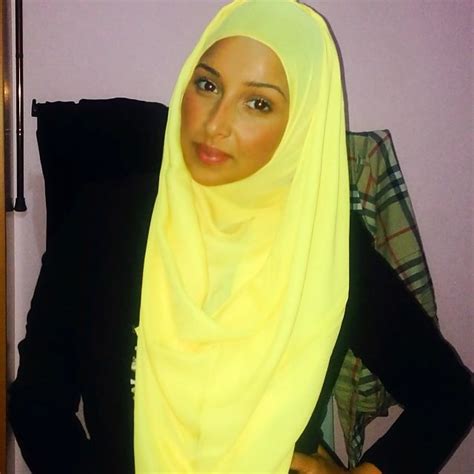sexy muslim hijabi beurette arab moroccan paki sluts photo 2 31