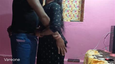 Indian Aunty Cheating Husband With Young