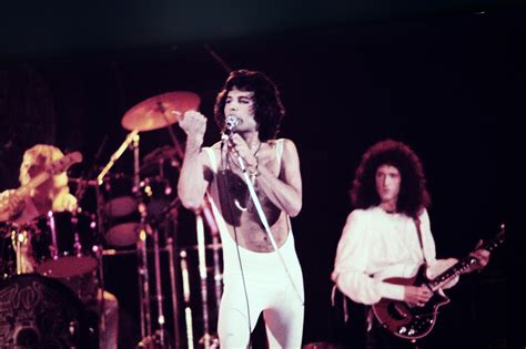 Concert Queen Live At The Forum Inglewood Ca Usa 03031977