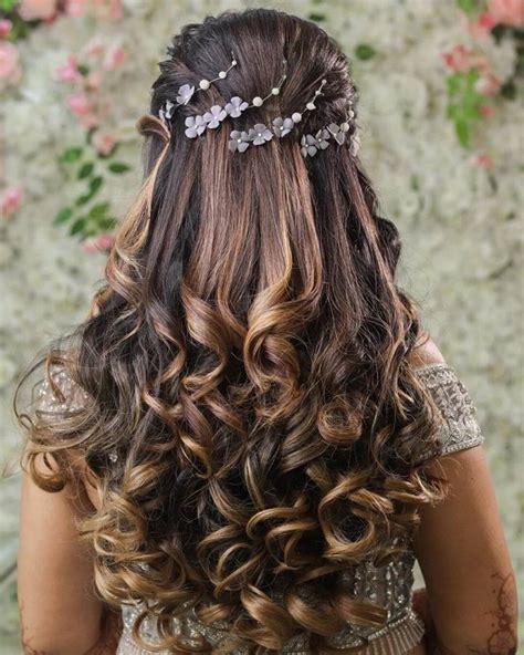 Curly Hairstyle For Brides That Are Perfect To Flaunt At Big Fat Indian Weddings